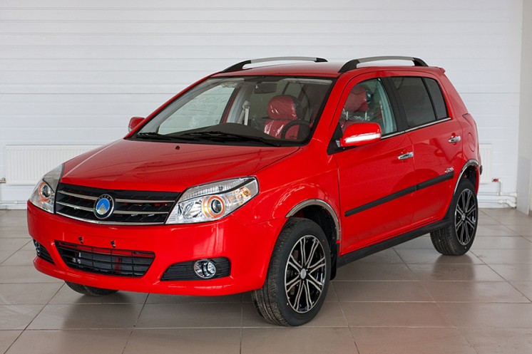 Geely MK Cross