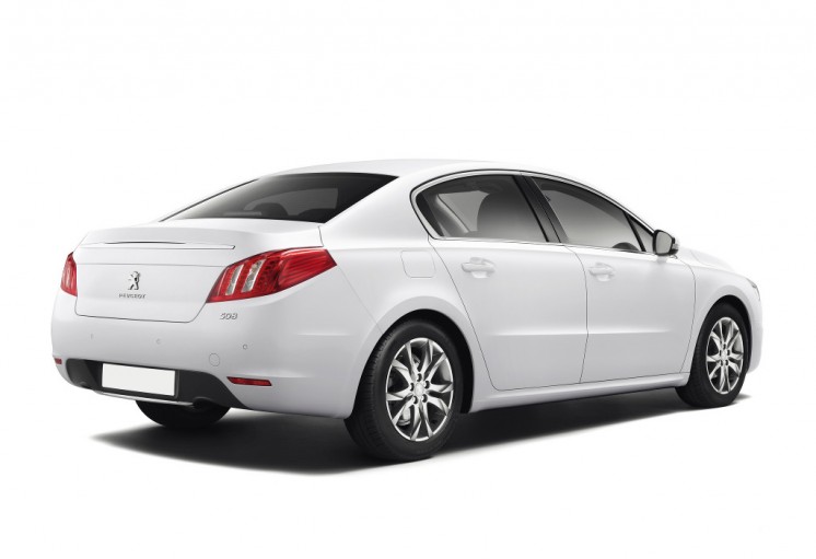 Peugeot 508 седан