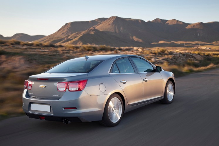 Фото Chevrolet Malibu 2012-го модельного года