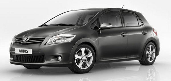 Фото Toyota Auris