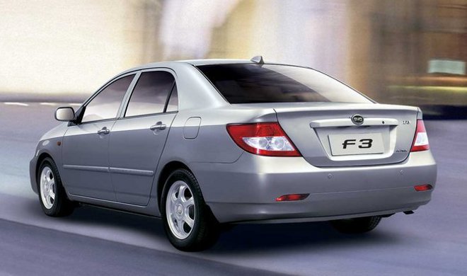 Фото BYD F3