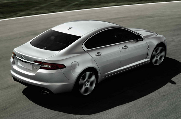 Фото Jaguar XF