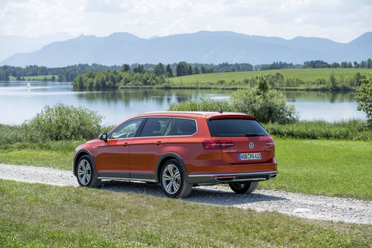 Volkswagen Passat Alltrack Universal Pokolenie 2017 Photo 2