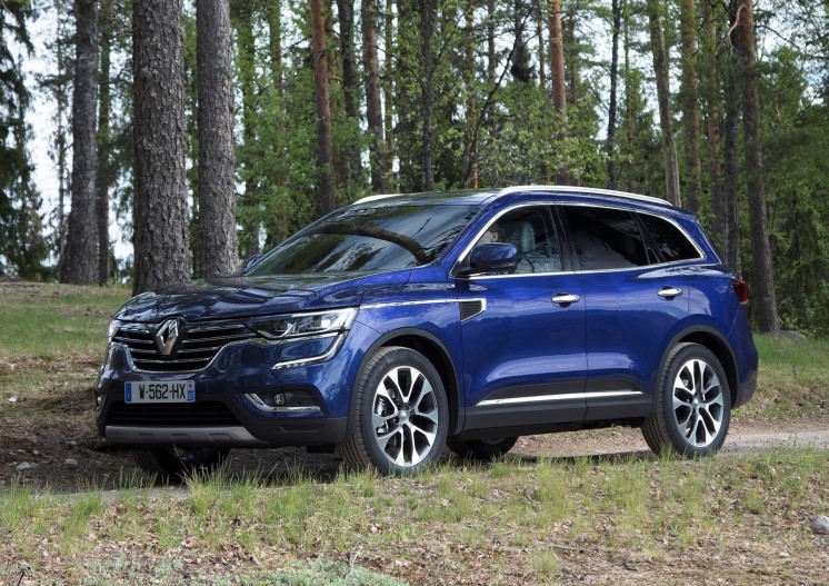 Renault Koleos 2018 01