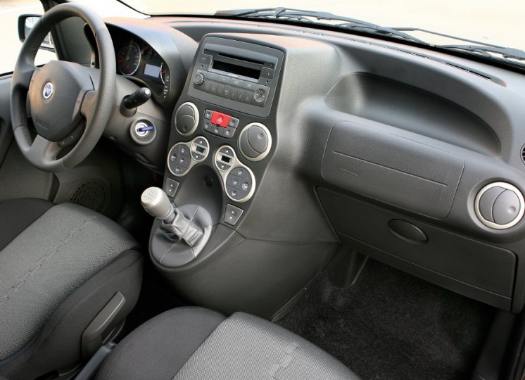 Фото FIAT Panda