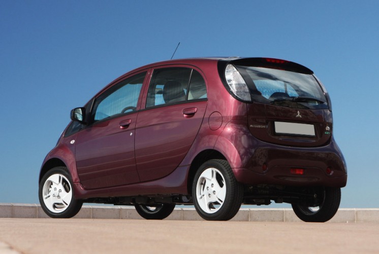 Фото Mitsubishi i-MiEV