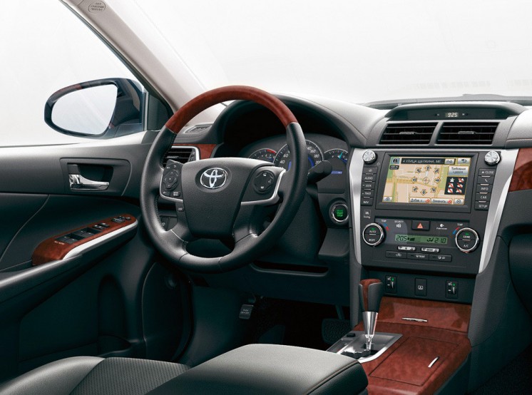 Toyota Camry 2012