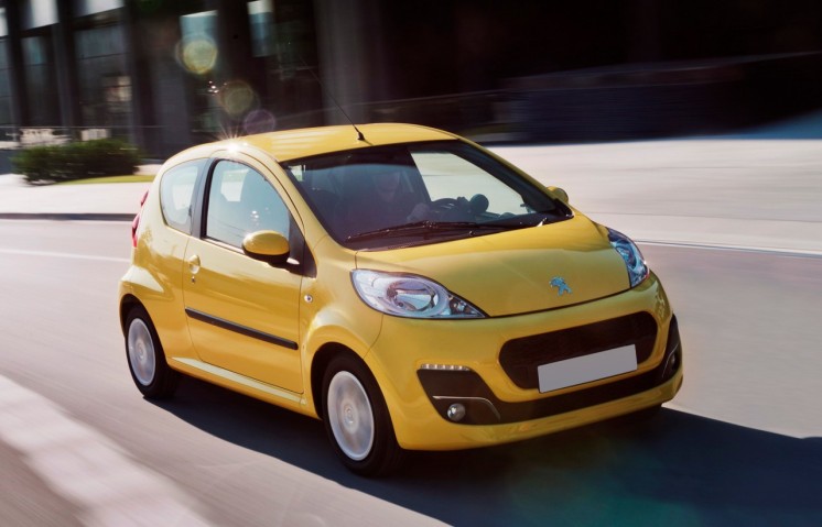 Peugeot 107, 2012 модельного года, фото