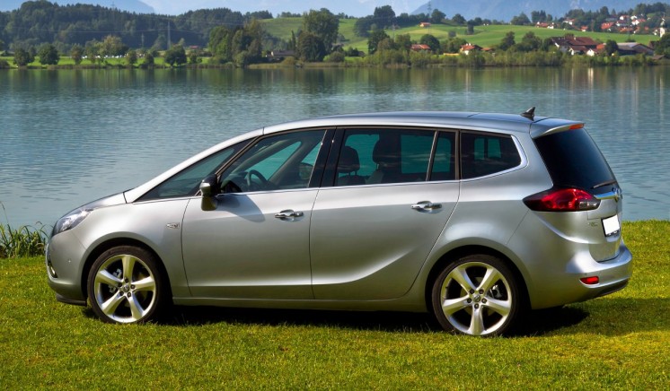 Opel Zafira Tourer, первые фото