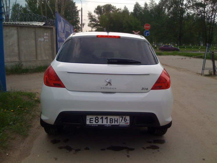 Peugeot 308 5МКПП (2011 г.в. 14500 км)