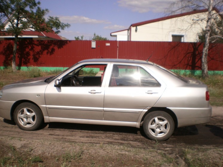 Фото Chery Amulet 1.6л (2008 г.в. 26000 км)