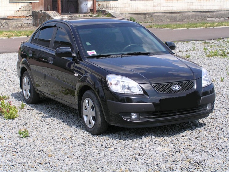 Фото Kia Rio 1.4 5МТ (2010 г.в. 47 000 км)