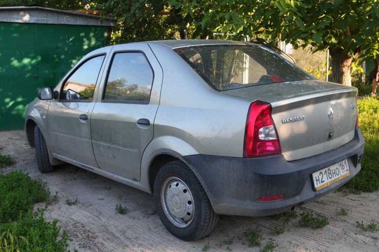 Фото Renault Logan 1.4L МКП5 (2010 г.в. 5 000 км)