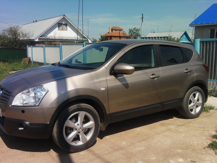 Фото Nissan Qashqai 2.0 SE+ (2008 г.в. 90 000 км)