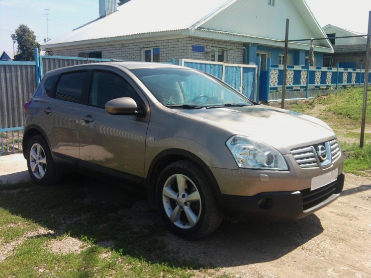 Фото Nissan Qashqai 2.0 SE+ (2008 г.в. 90 000 км)