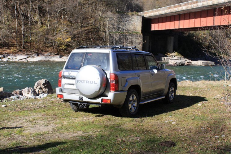 Фото Nissan Patrol 3.0L TDi 5 МТ (2008 г.в. 64 000 км)