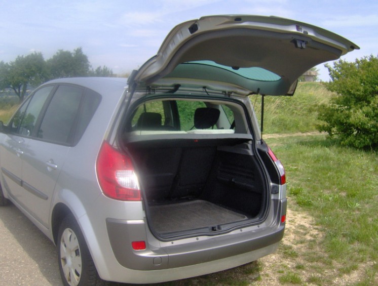 Фото Renault Scenic Avantage 1,5dCi (2009 г.в. 50000 км)