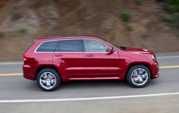 Jeep Grand Cherokee SRT8 2012-го модельного года, первые фото