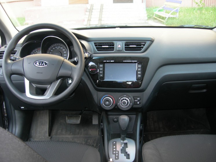 Фото Kia Rio 1.6L 4АT (2012 г.в. 1000 км)