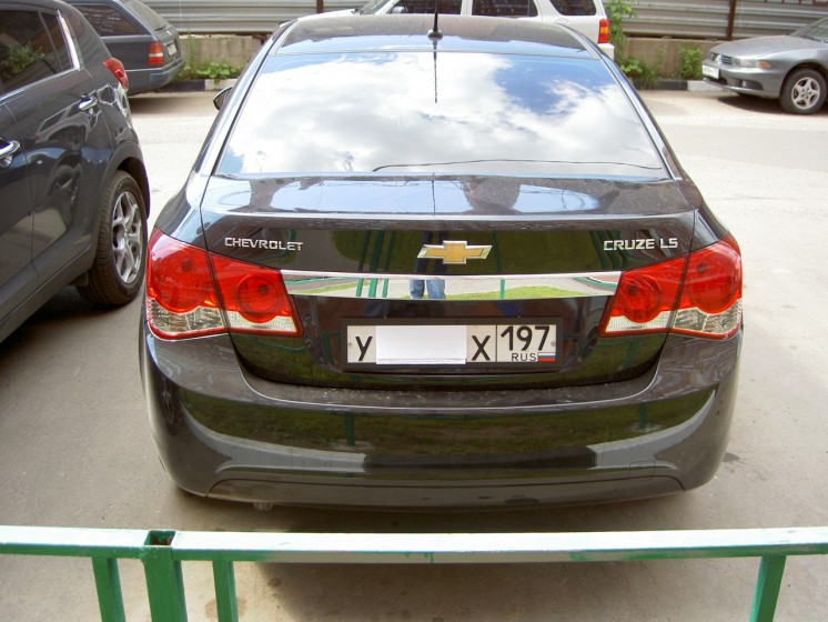 Фото Chevrolet Cruze Седан LS 1.6 AT (109 л.с.) (2012 г.в. 7000 км)