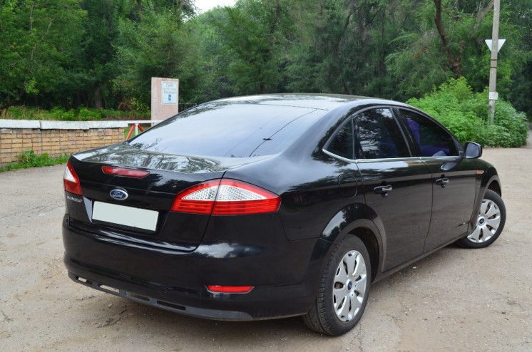 Фото Ford Mondeo 1.6 5МТ (2007 г.в. 85000 км)