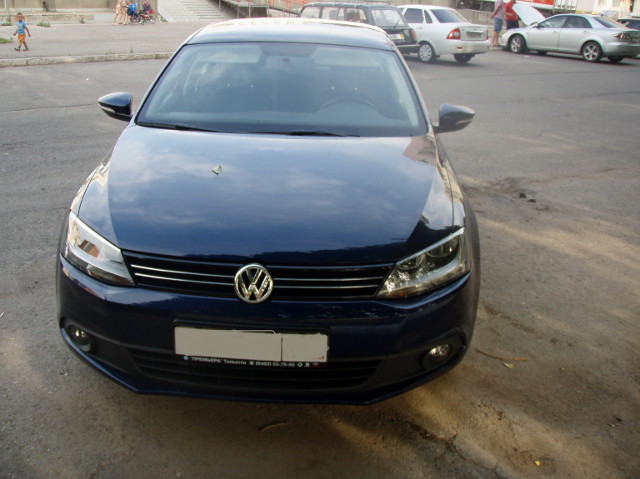 Фото Volkswagen Jetta 1.4L TSI 7-speed DSG (2011 г.в. 6000 км)