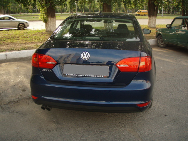 Фото Volkswagen Jetta 1.4L TSI 7-speed DSG (2011 г.в. 6000 км)