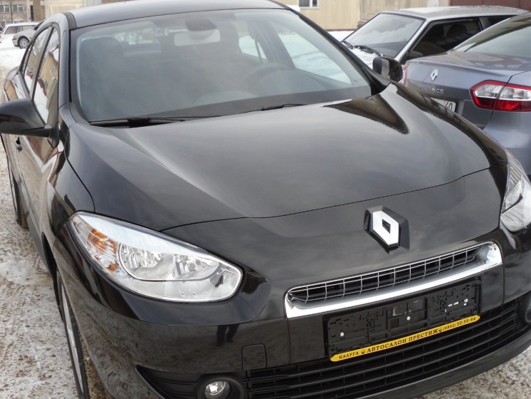 Фото Renault Fluence 1.6i (105Hp) (2011 г.в. 35000 км)