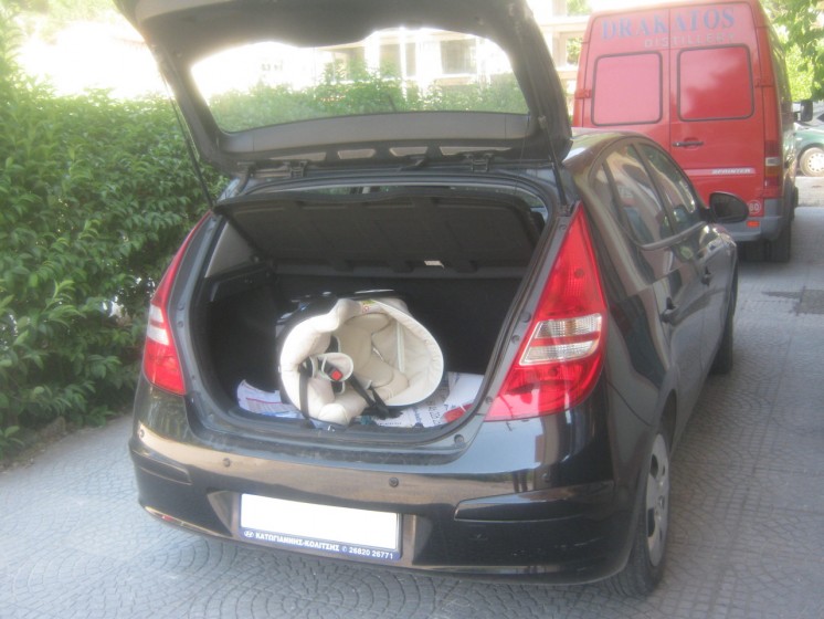 Фото Hyundai i30 1.4л 5-МКПП (2010 г.в. 33000 км)