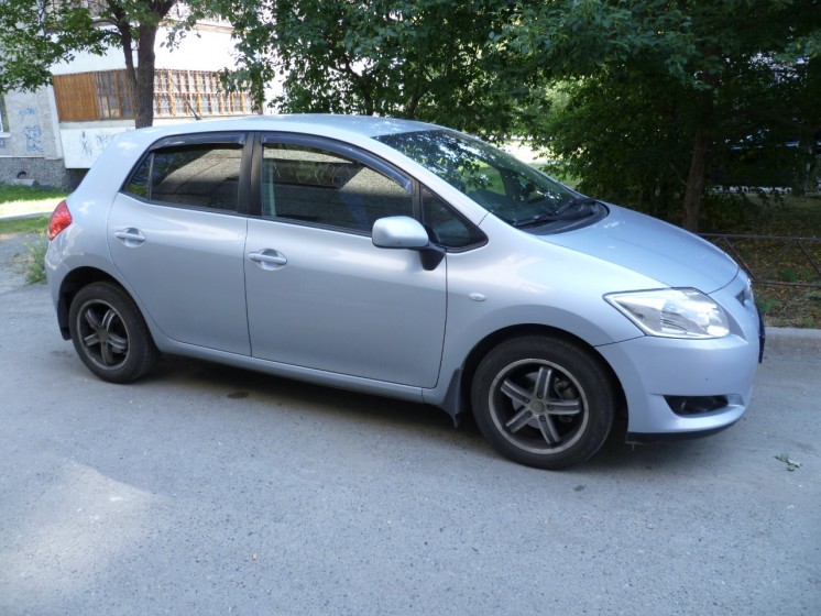 Фото Toyota Auris 1.6L РКПП (2009 г.в. 36000 км)