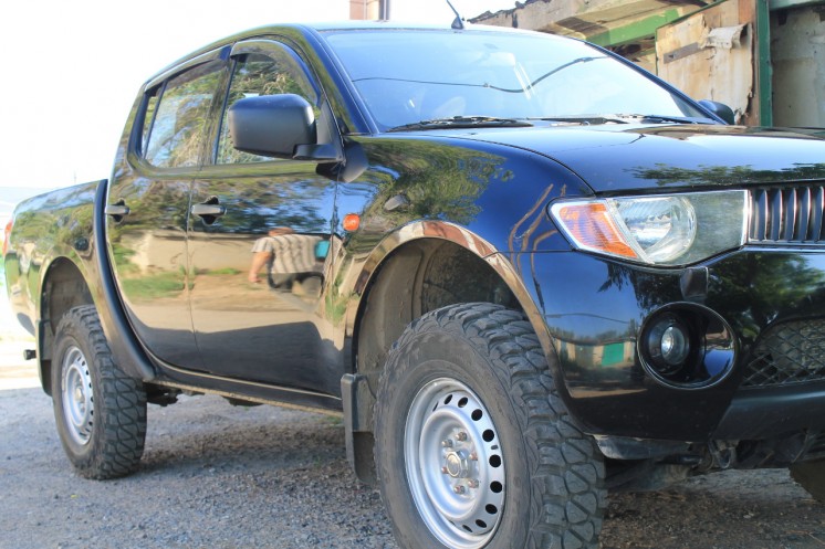 Фото Mitsubishi L200 2.5L TD MKПП (2008 г.в. 168000 км)