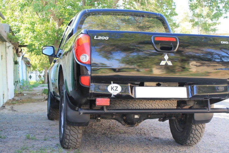 Фото Mitsubishi L200 2.5L TD MKПП (2008 г.в. 168000 км)