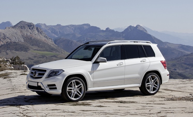 Mercedes-Benz GLK 2012-го модельного года, первые фото