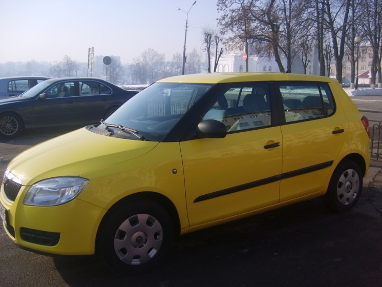 Фото Skoda Fabia 1.2HTP 5MT (2007 г.в. 90000 км)