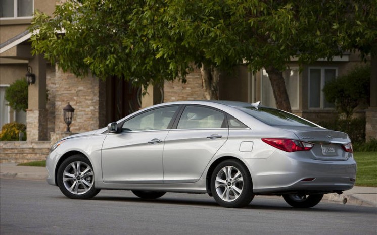 Фото Hyundai Sonata 2010 - 2011 модельного года