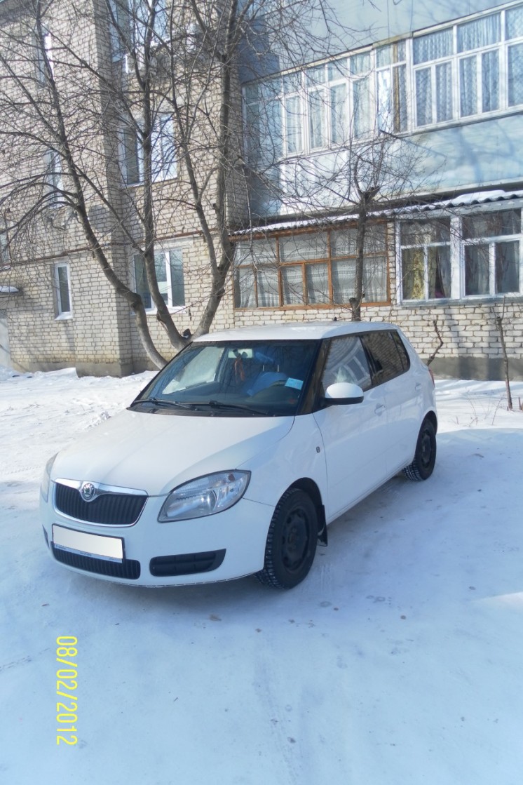 Фото Skoda Fabia 1.2л (2009 г.в. 150000 км)