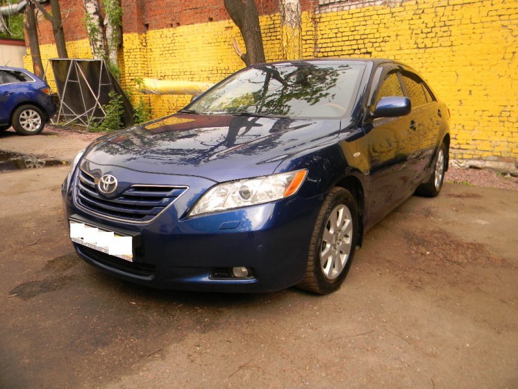 Фото Toyota Camry 2.0л АКПП (2007 г.в. 70 000 км)