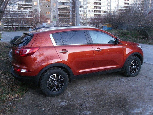 Фото Kia Sportage 2.0L 6AT (2011 г.в. 15 000 км)