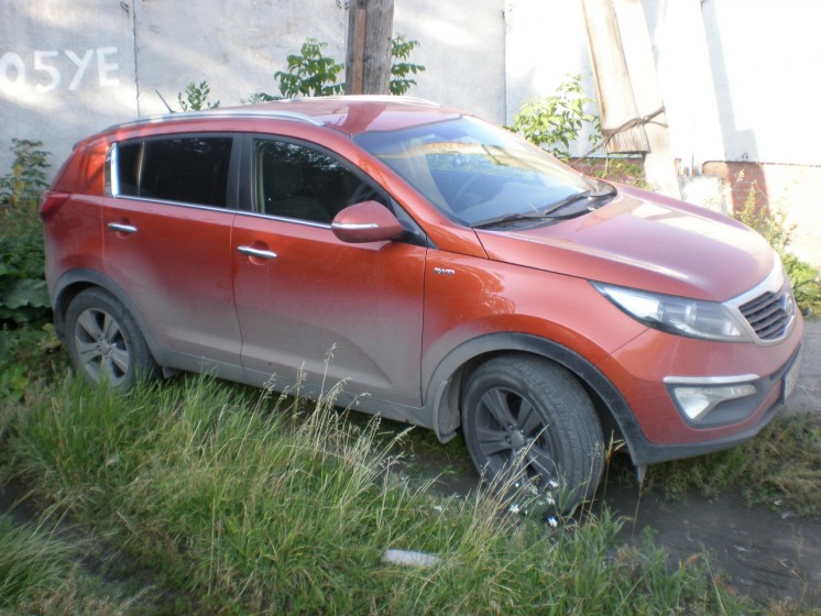 Фото Kia Sportage 2.0L 6AT (2011 г.в. 15 000 км)