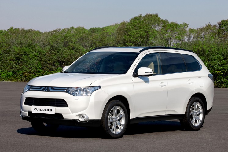 Mitsubishi Outlander 2012-го модельного года, первые фото