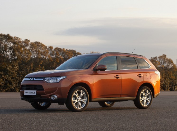 Mitsubishi Outlander 2012-го модельного года, первые фото