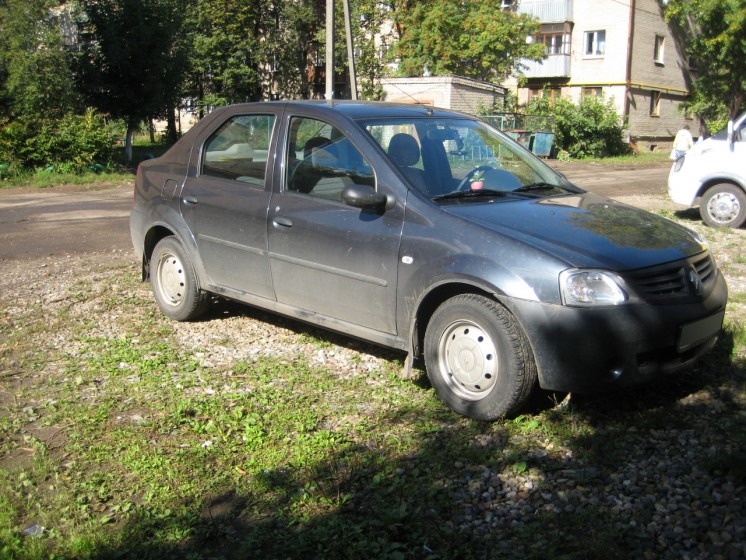 Фото Renault Logan 1.4L 5MT (2011 г.в. 27654 км)