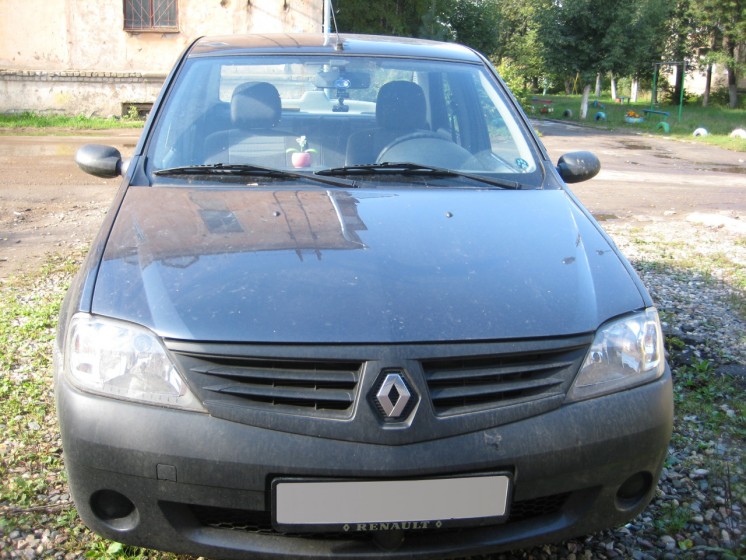 Фото Renault Logan 1.4L 5MT (2011 г.в. 27654 км)