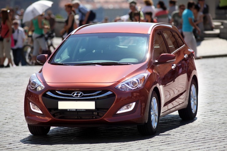 Фото Hyundai i30 Wagon 2012-го модельного года