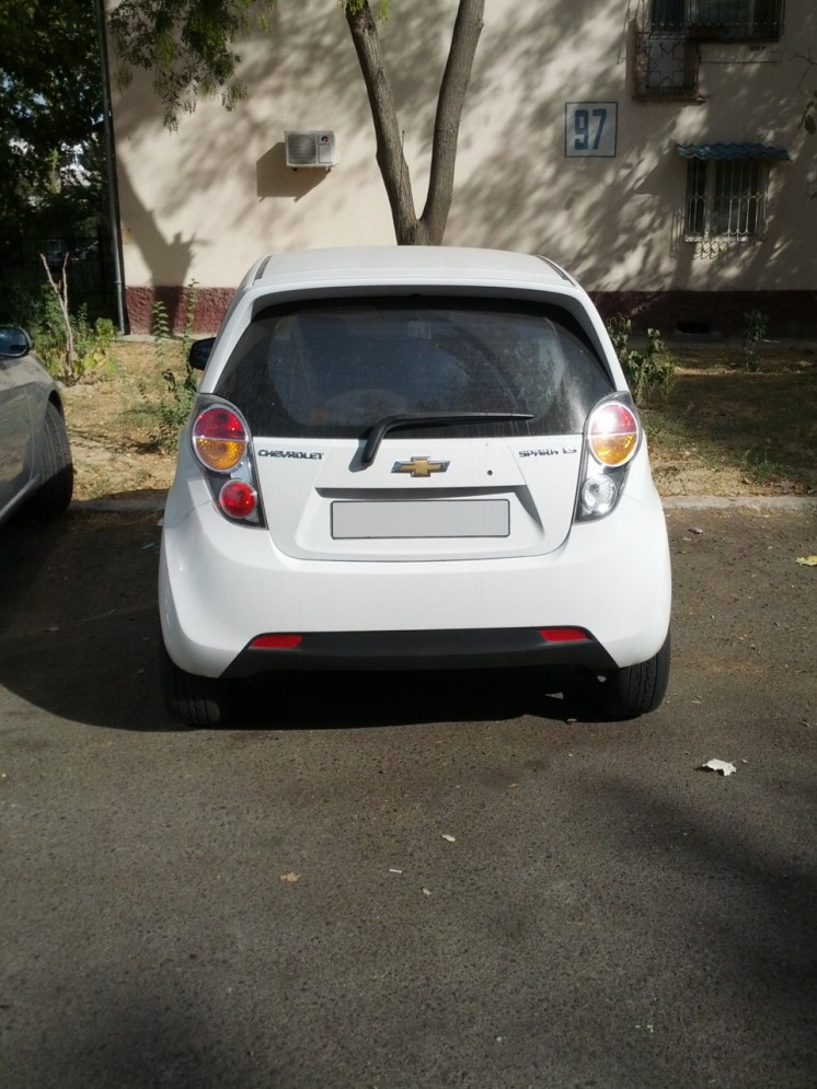 Фото Chevrolet Spark (2011 г.в. 4000 км)