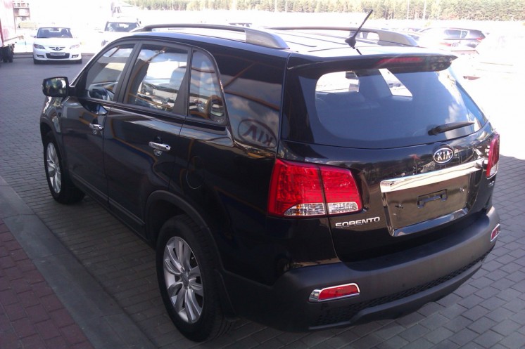 Фото Kia Sorento R V6 (2010 г.в. 22000 км)