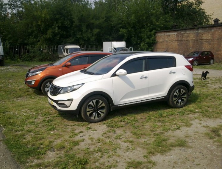 Фото Kia Sportage (2010 г.в. 35000 км)