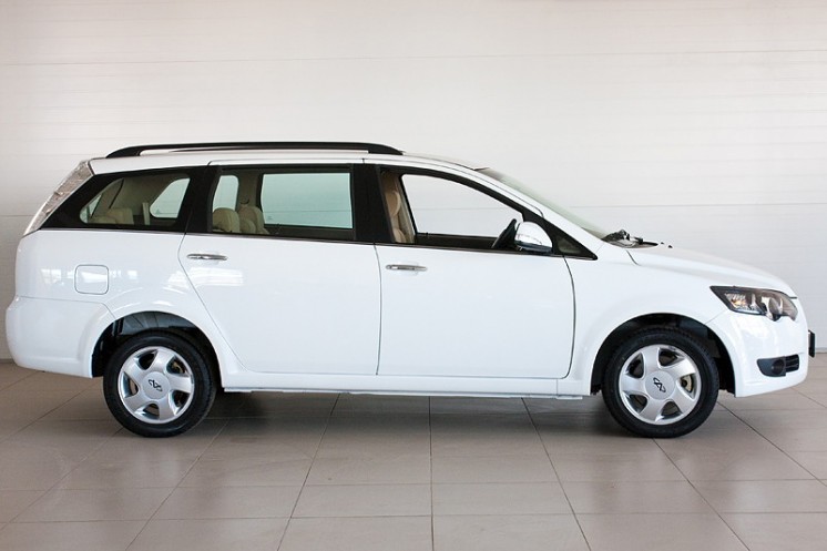 Фото Chery Cross Eastar 2012-го модельного года