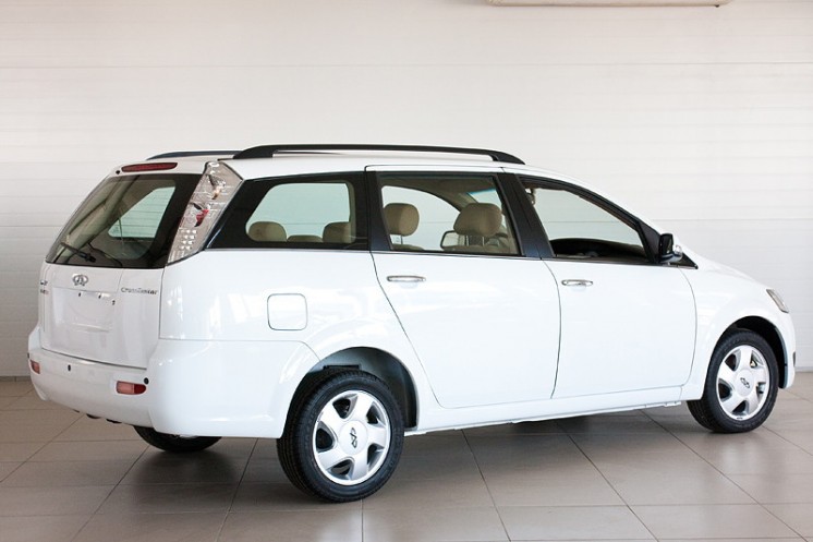 Фото Chery Cross Eastar 2012-го модельного года