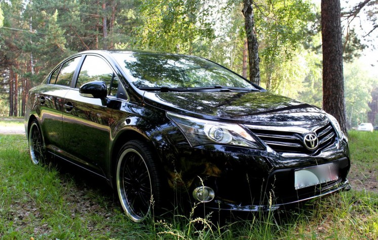 Фото Toyota Avensis 2.0л (2011 г.в. 25000 км)